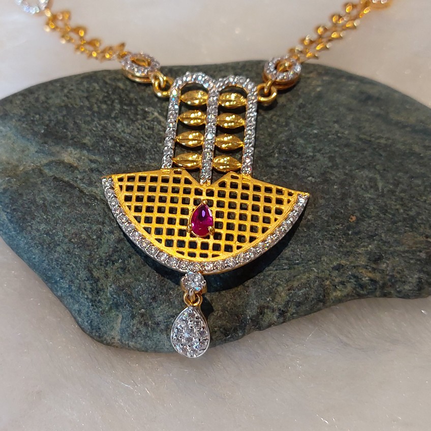 Gold Necklace Set - Image 3