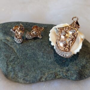 Rose Gold Pendant