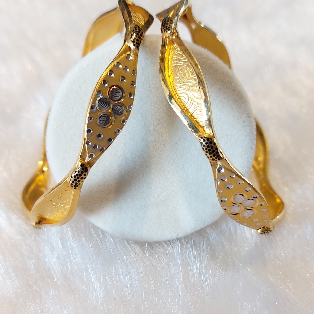 22k Gold Modern Copper Kadli