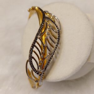 Ladies bracelet