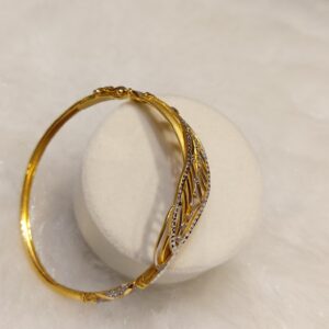 Ladies bracelet