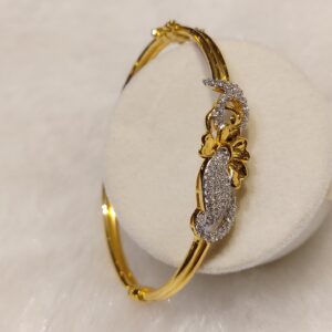 Ladies bracelet