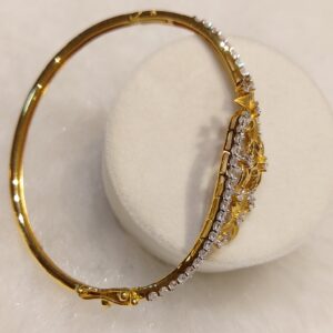 Ladies bracelet