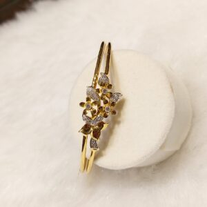Ladies bracelet