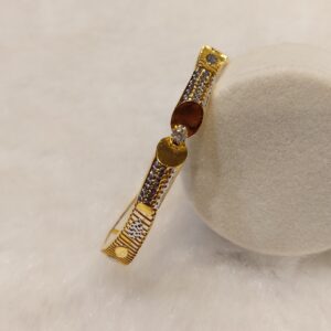 Ladies bracelet
