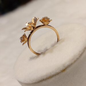 Ladies rings