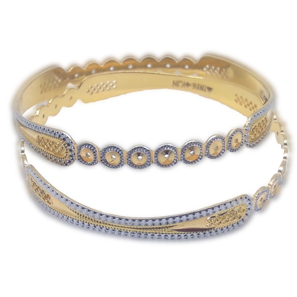 BANGLE WITH RHODIUM