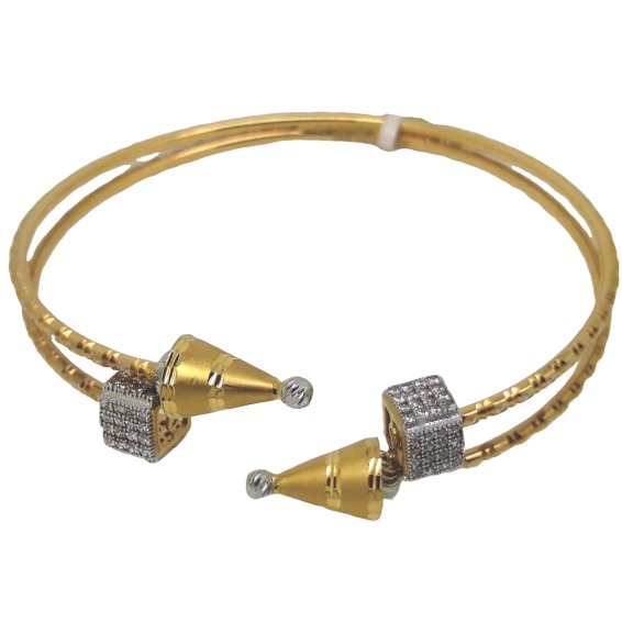 BANGLE WITH ANTIQUE DESIGN
