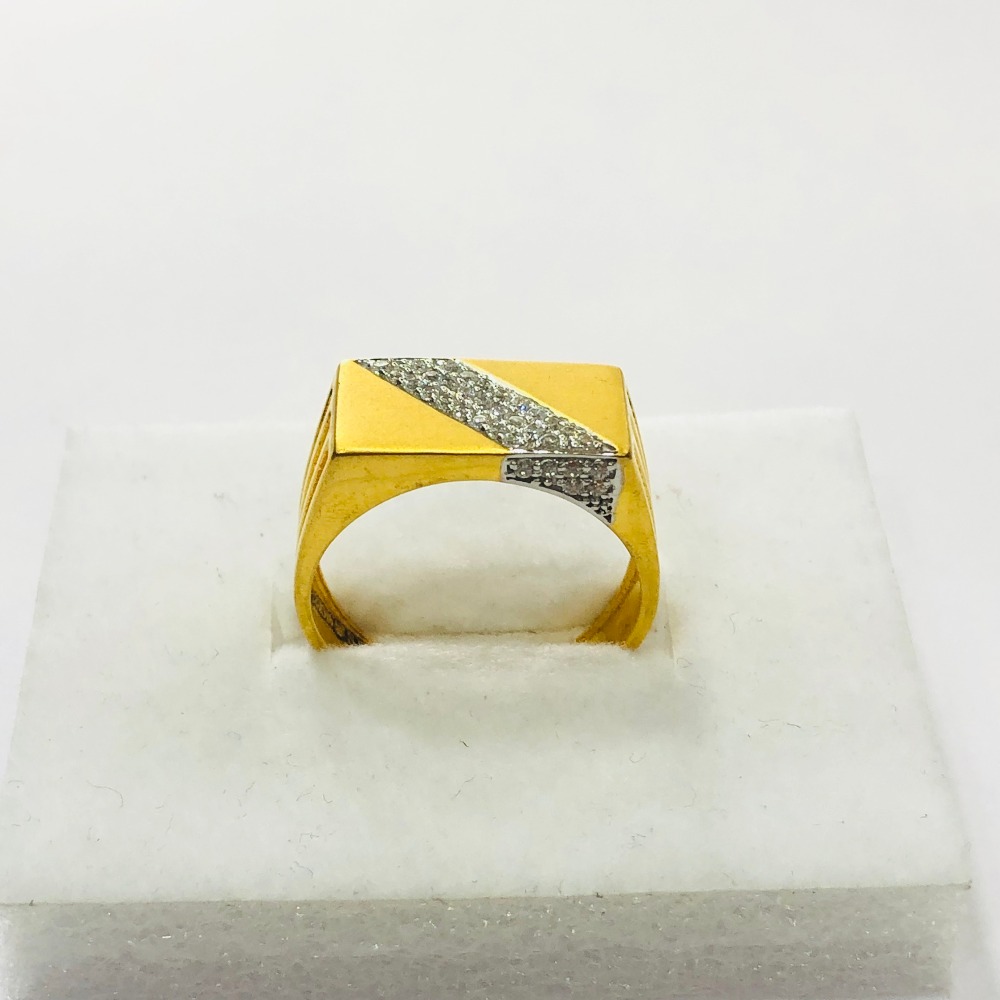 22kt, 916 Hm, Yellow Gold matte finish with AD Ring For Men Jkr221