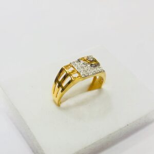 22kt, 916 hm, yellow gold machine cut pattern ring for men jkr204