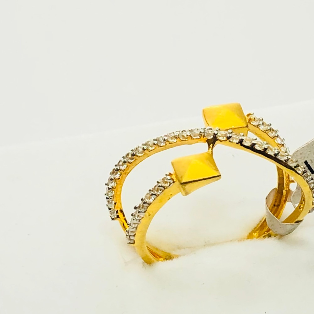 Fancy Gold ring - Image 2