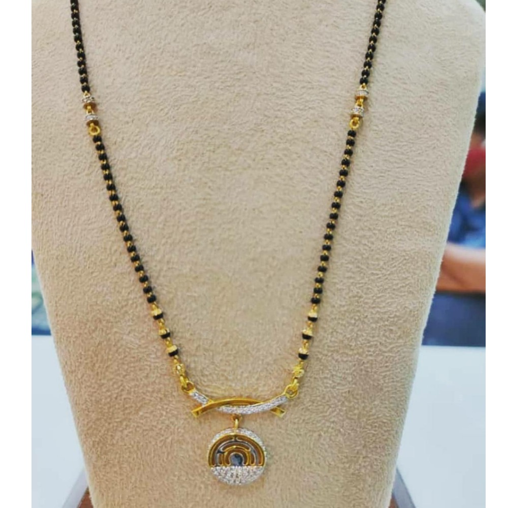 916 Gold Hallmark Enamoring Mangalsutra