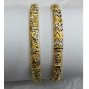 916 Traditional Gold Ladies bangle