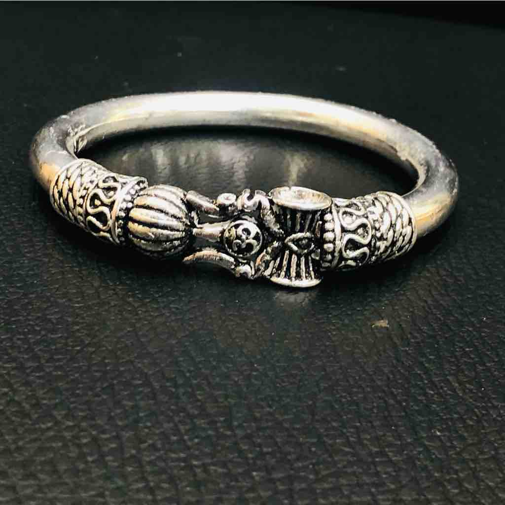 92.5 Sterling silver exclusive mens kada