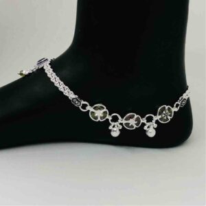 exclusive ladies fancy stone payal