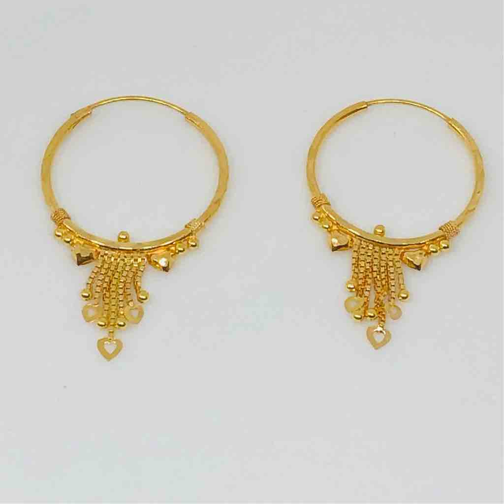 18kt exclusive fancy earring kadi