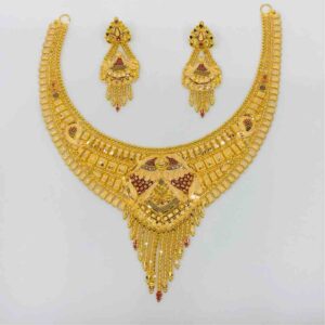 18kt exclusive ladies necklace set