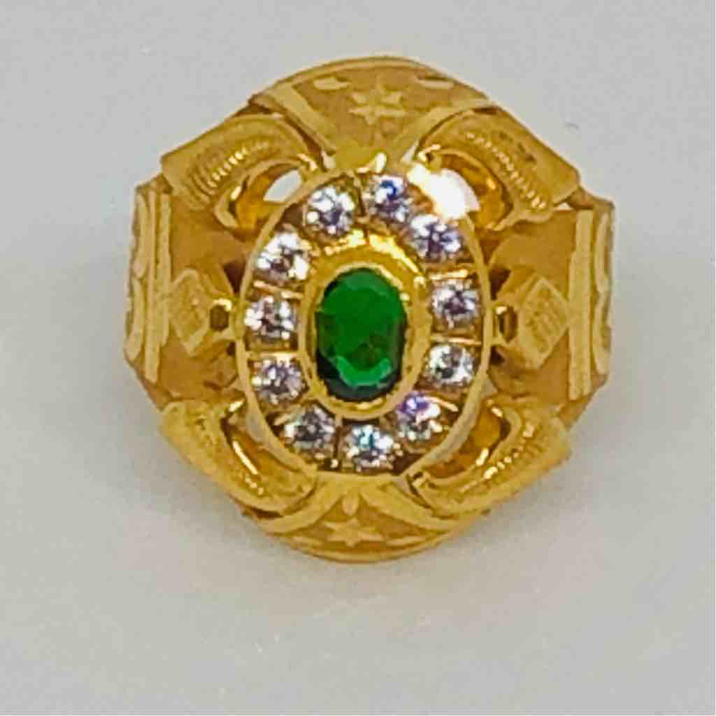 18kt exclusive gents ring