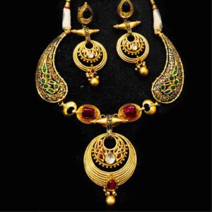 916 Gold Jadau Exclusive Necklace Set
