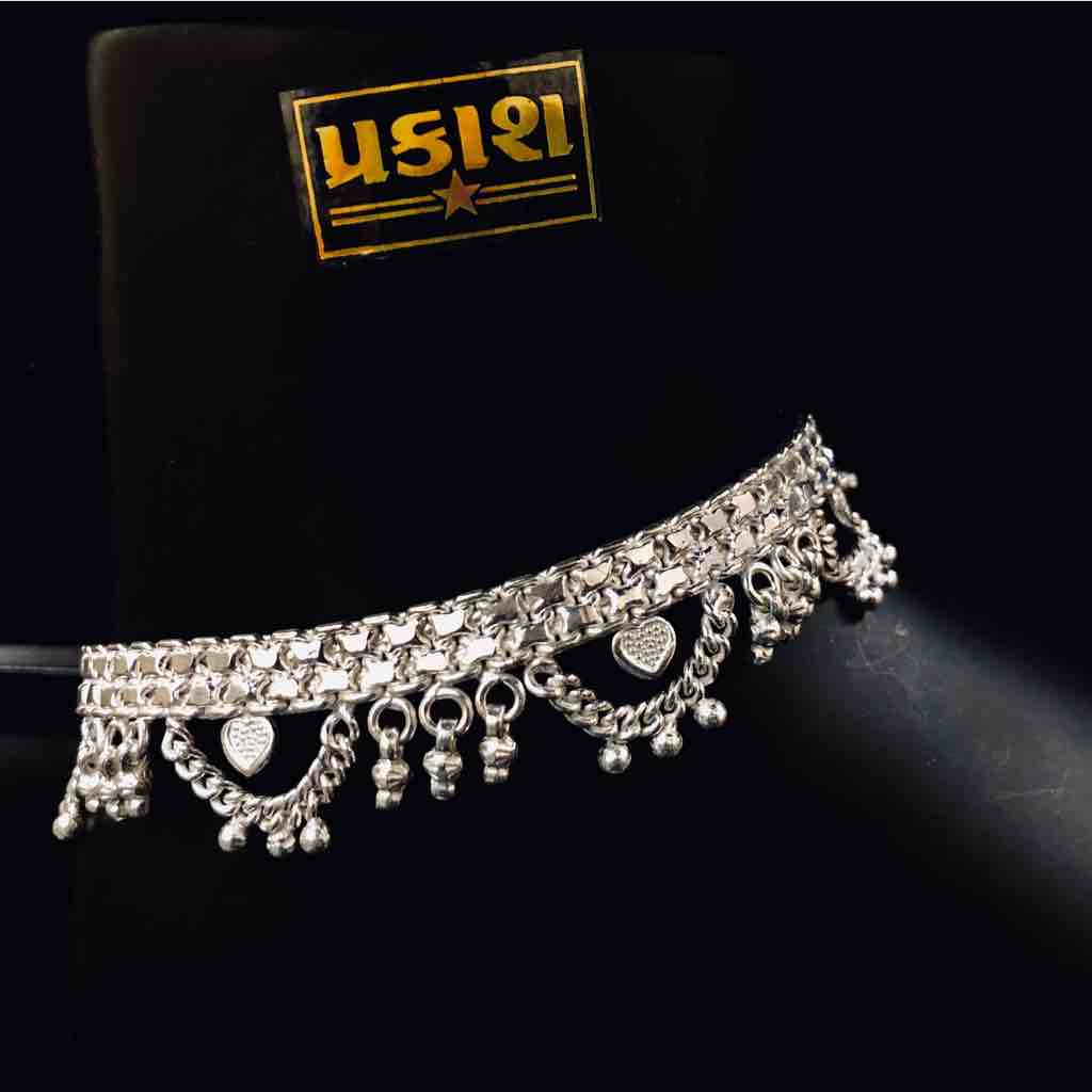 750 Silver Jasti exclusive fancy zulla payal - Image 2