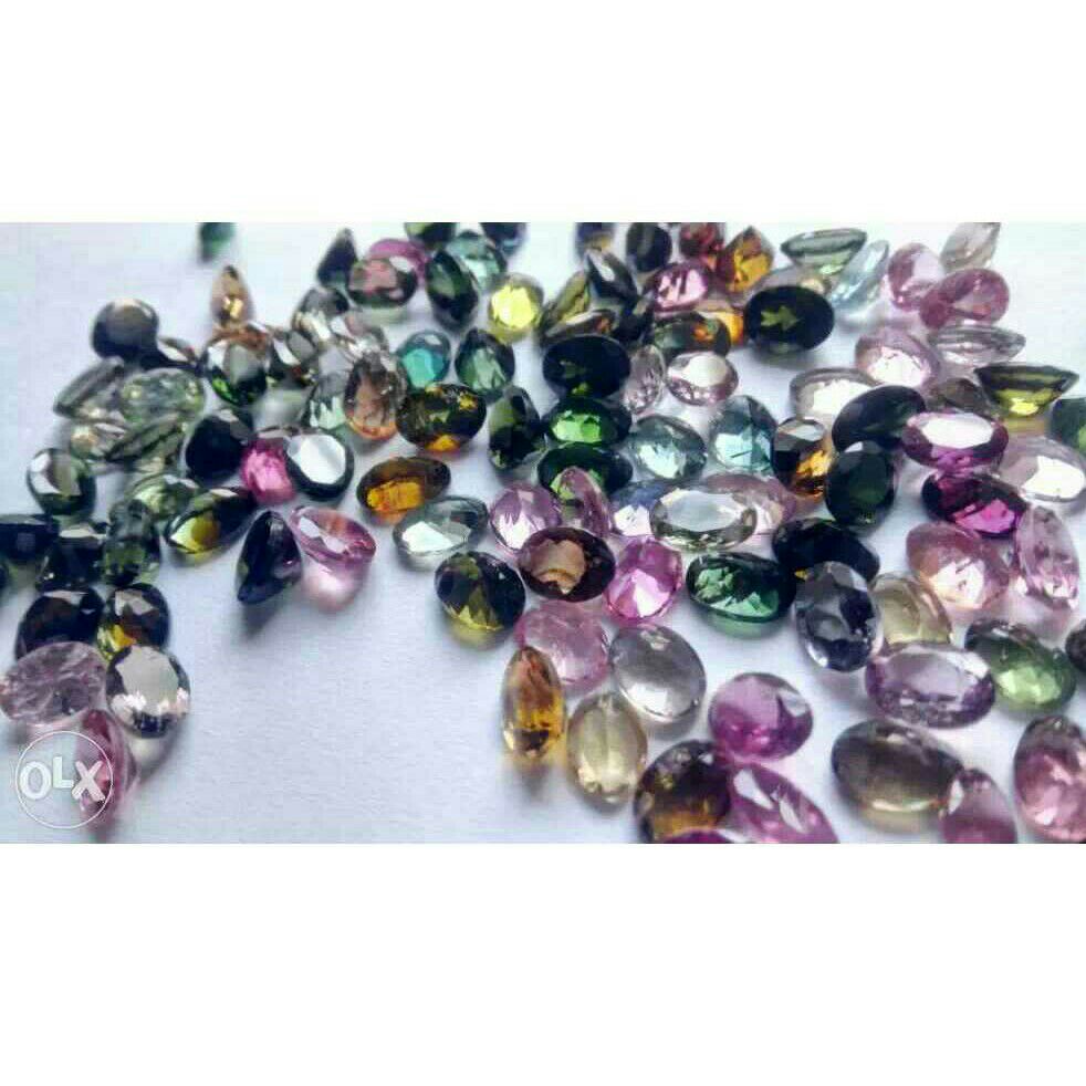 1ct oval multicolored tourmaline