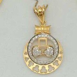 916 Yellow Gold Fancy Flower Design Pendant Set
