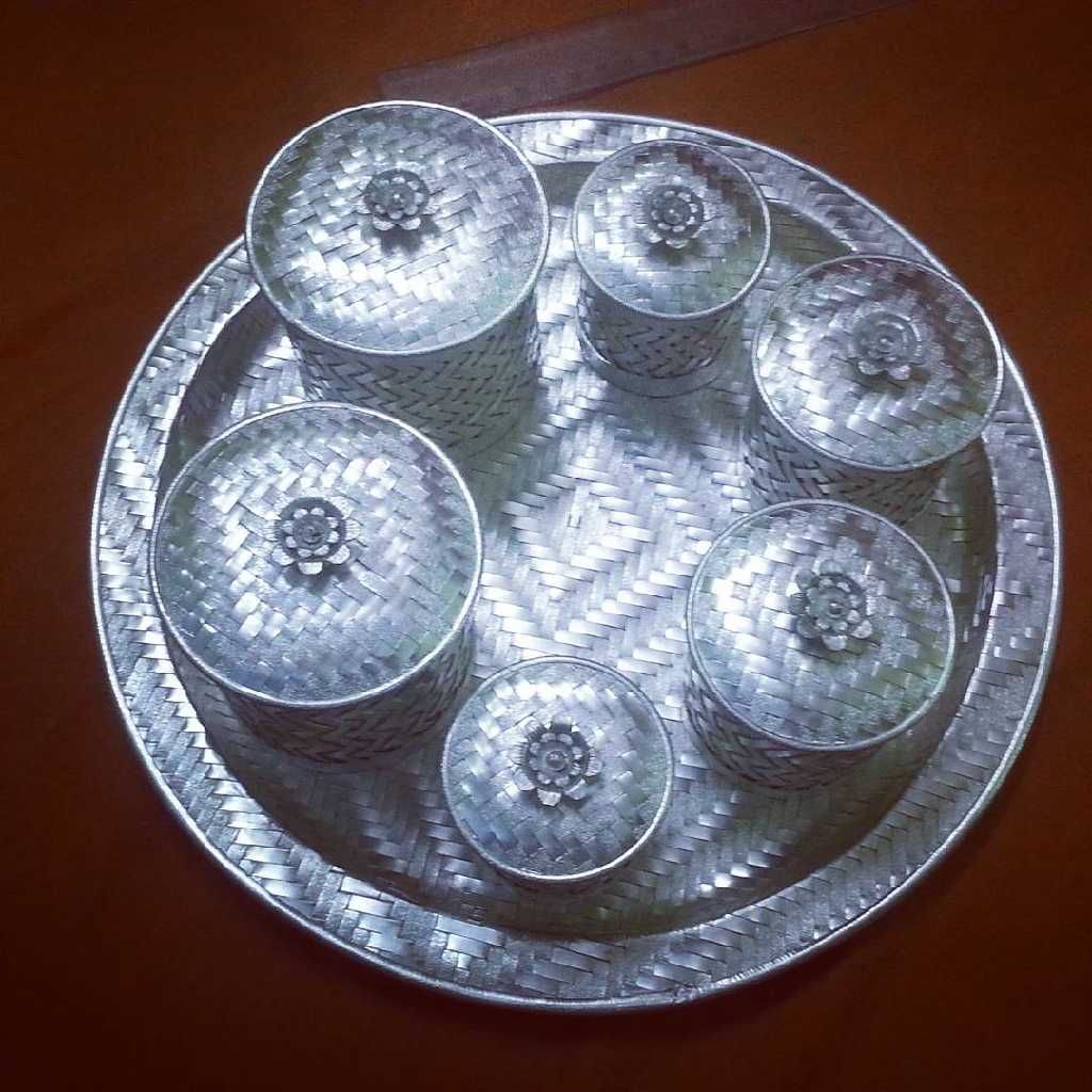 Tray Set