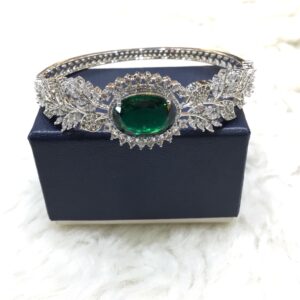 Silver Forming Stylish Bracelet