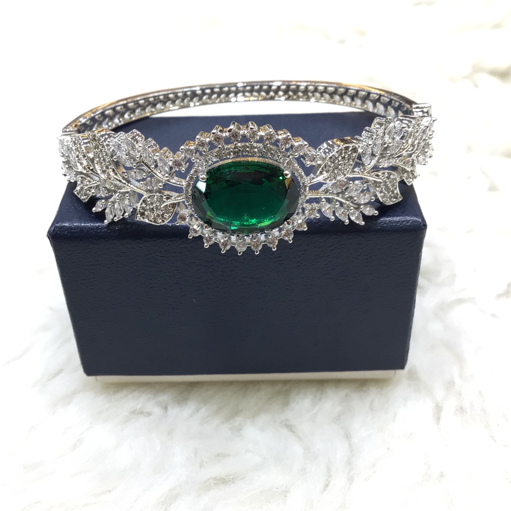 Silver Forming Stylish Bracelet - Image 3