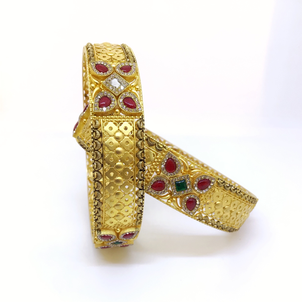 22K Gold Antique Kada - Image 3