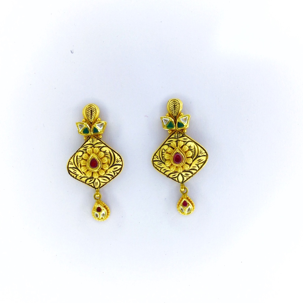 DESIGNING FANCY ANTIQUE GOLD SET - Image 2