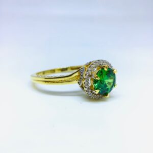 FANCY GREEN STONE GOLD RING