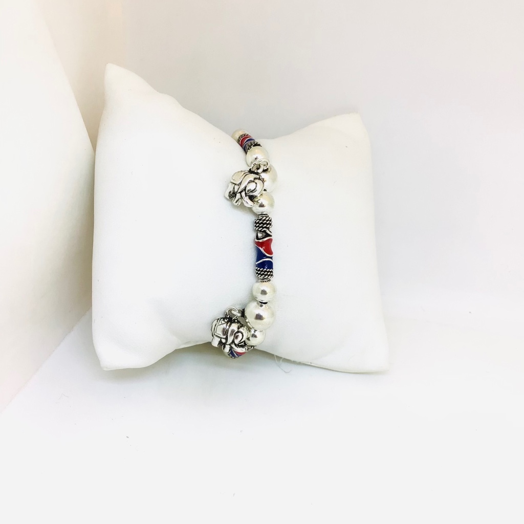 Fancy sterling silver ladies bracelet