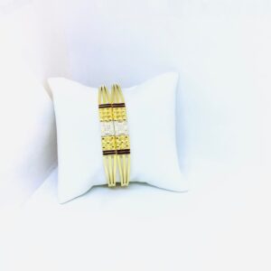 DESIGNING FANCY GOLD BANGLES
