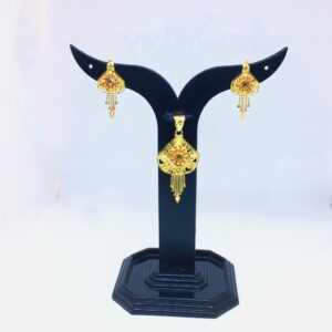 BRANDED FANCY PENDANT SET
