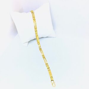 DESIGNING FANCY BRANDED BRACELET