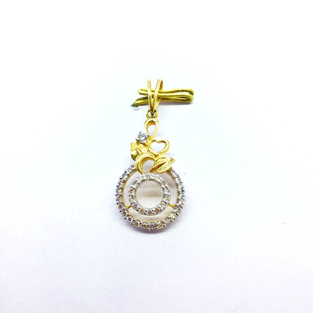 DESIGNING FANCY REAL DIAMOND PENDANT