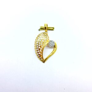 DESIGNING FANCY HEART REAL DIAMOND PENDANT