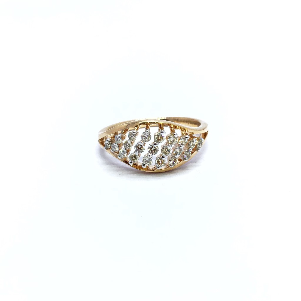 ROSE GOLD FANCY REAL DIAMOND RING