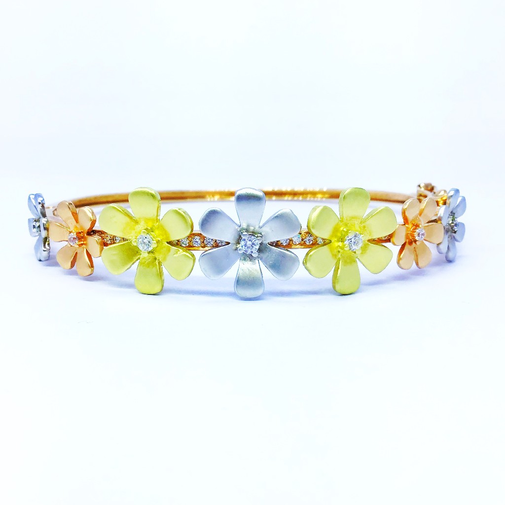 FANCY ROSE GOLD FLOWER KADA BRACELET
