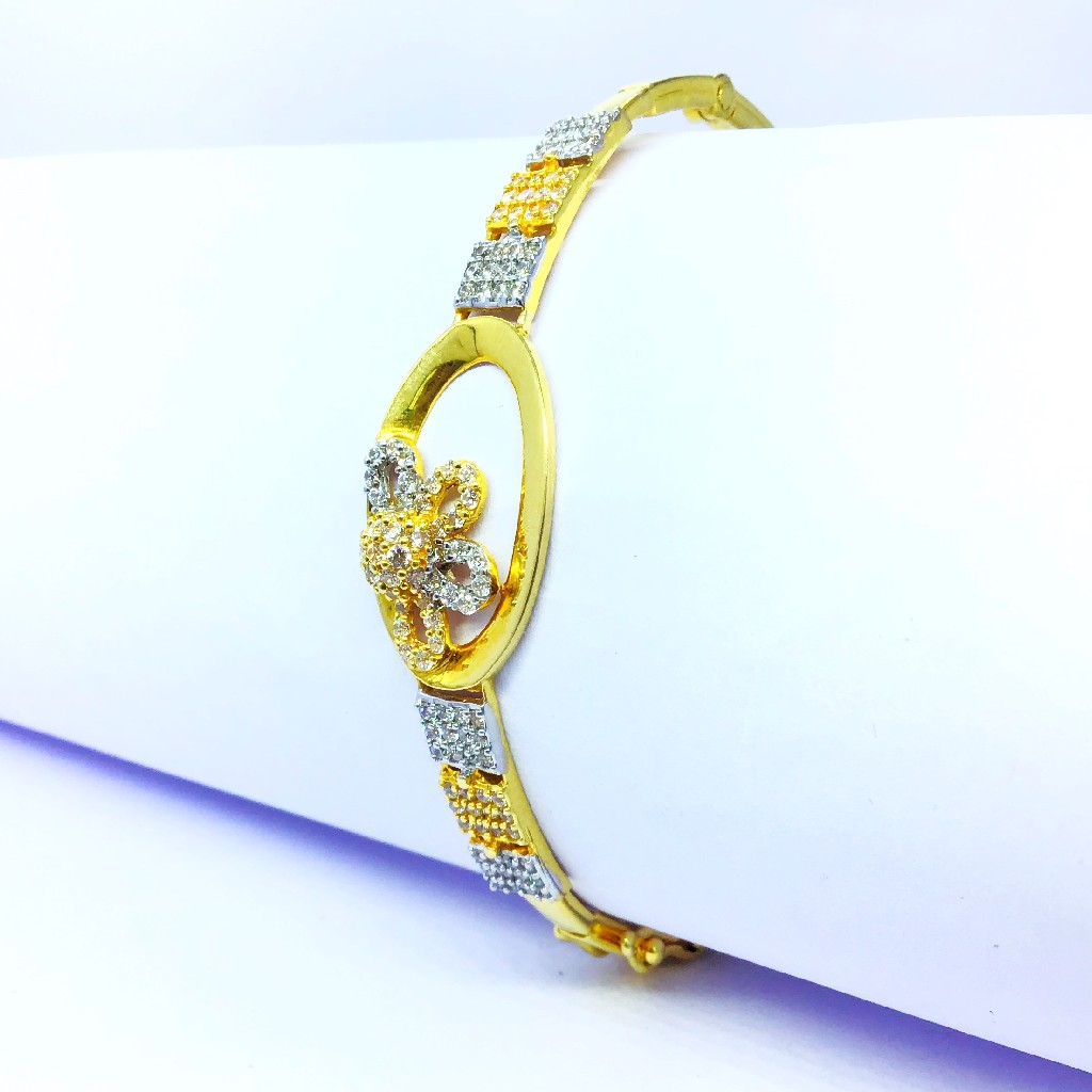 DESIGNED FANCY GOLD KADA BRACELET - Image 2