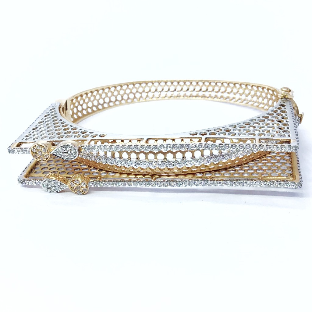 FANCY ROSE GOLD KADA BRACELET