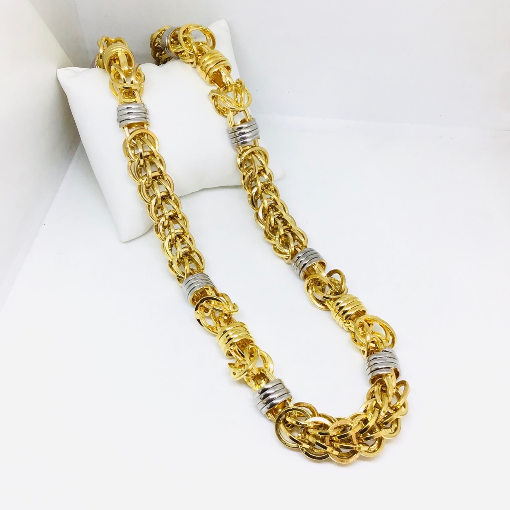 FANCY NEW BRANDED GOLD CHAIN
