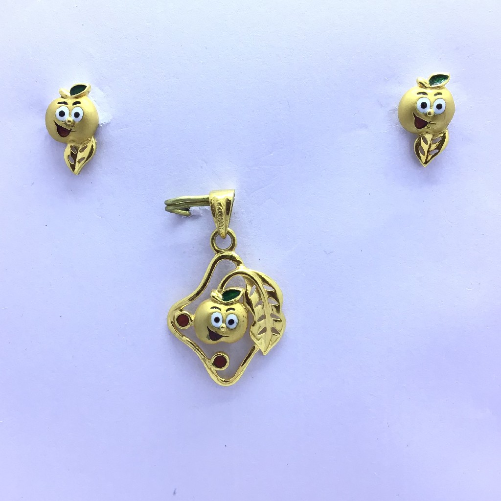 APPLE DESIGNING FANCY GOLD PENDANT SET