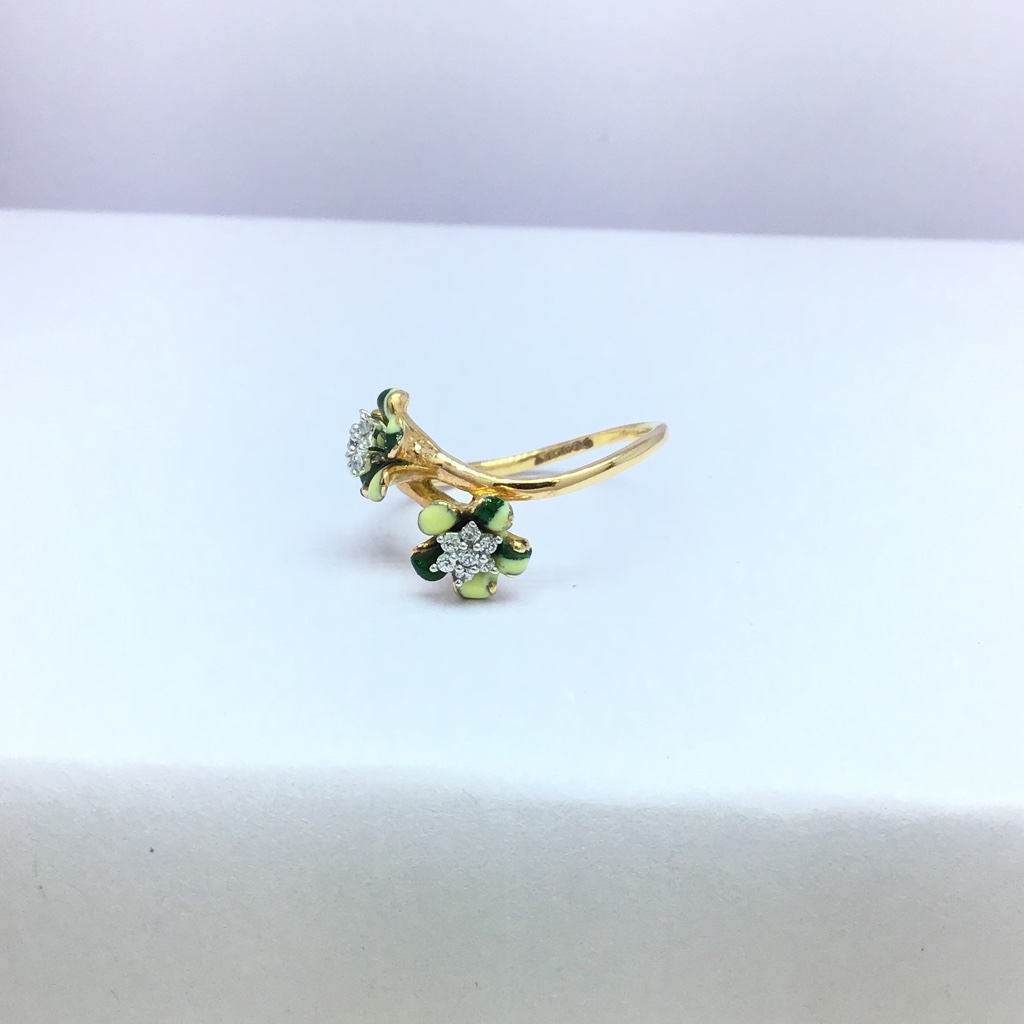 designing rose gold flower ladies ring