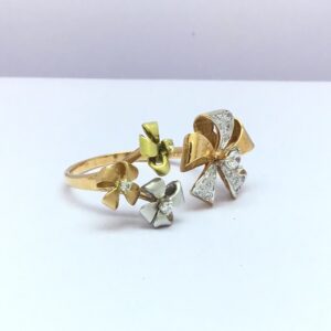 rose gold fancy flower ladies ring