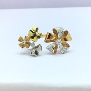 rose gold fancy flower ladies ring