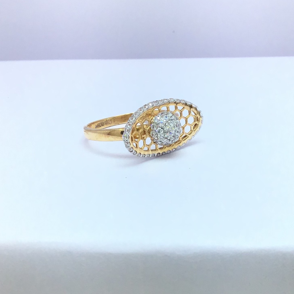 designing fancy ladies rose gold ring - Image 3