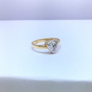 triangle solitaire rose gold ladies ring