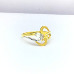 designing fancy ladies gold ring